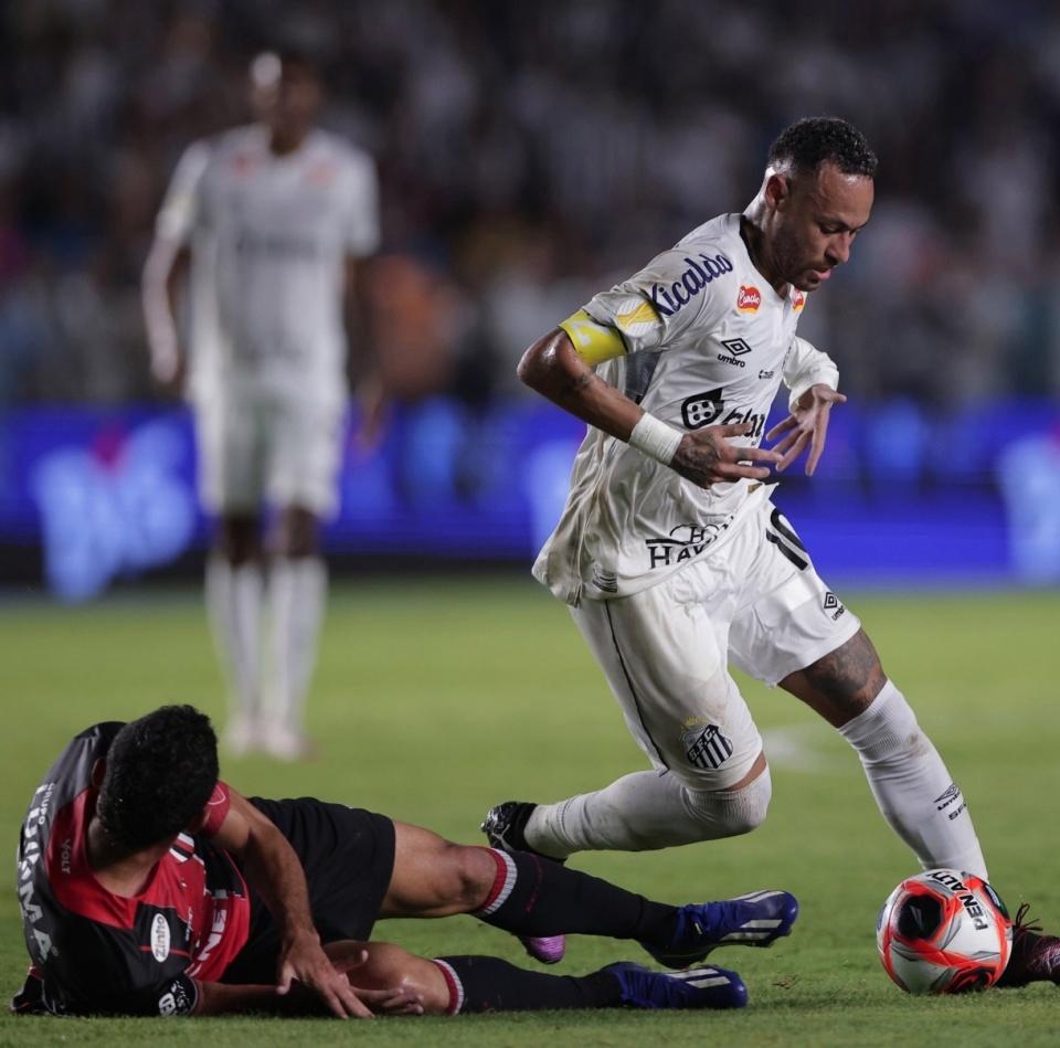 开云体育-内马尔连续十二场比赛得分超过出色防守，中国队不断突破！-开云体育